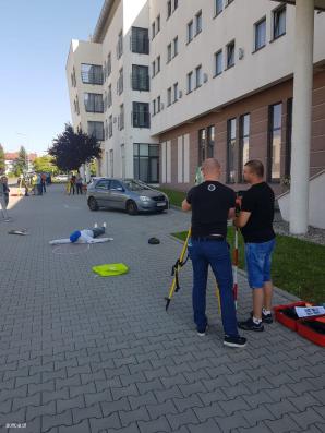 Instruktaż dla policjantów z obsługi tachimetrów