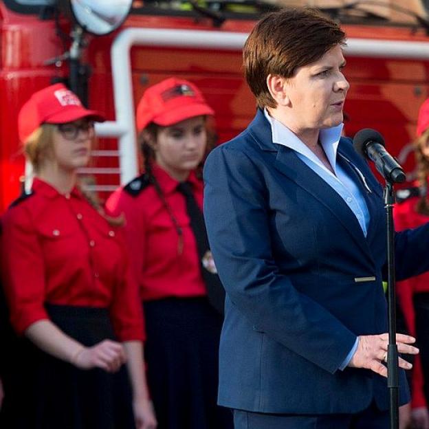 Premier Beata Szydło do strażaków: Dziękujemy za to, że zawsze można na was liczyć